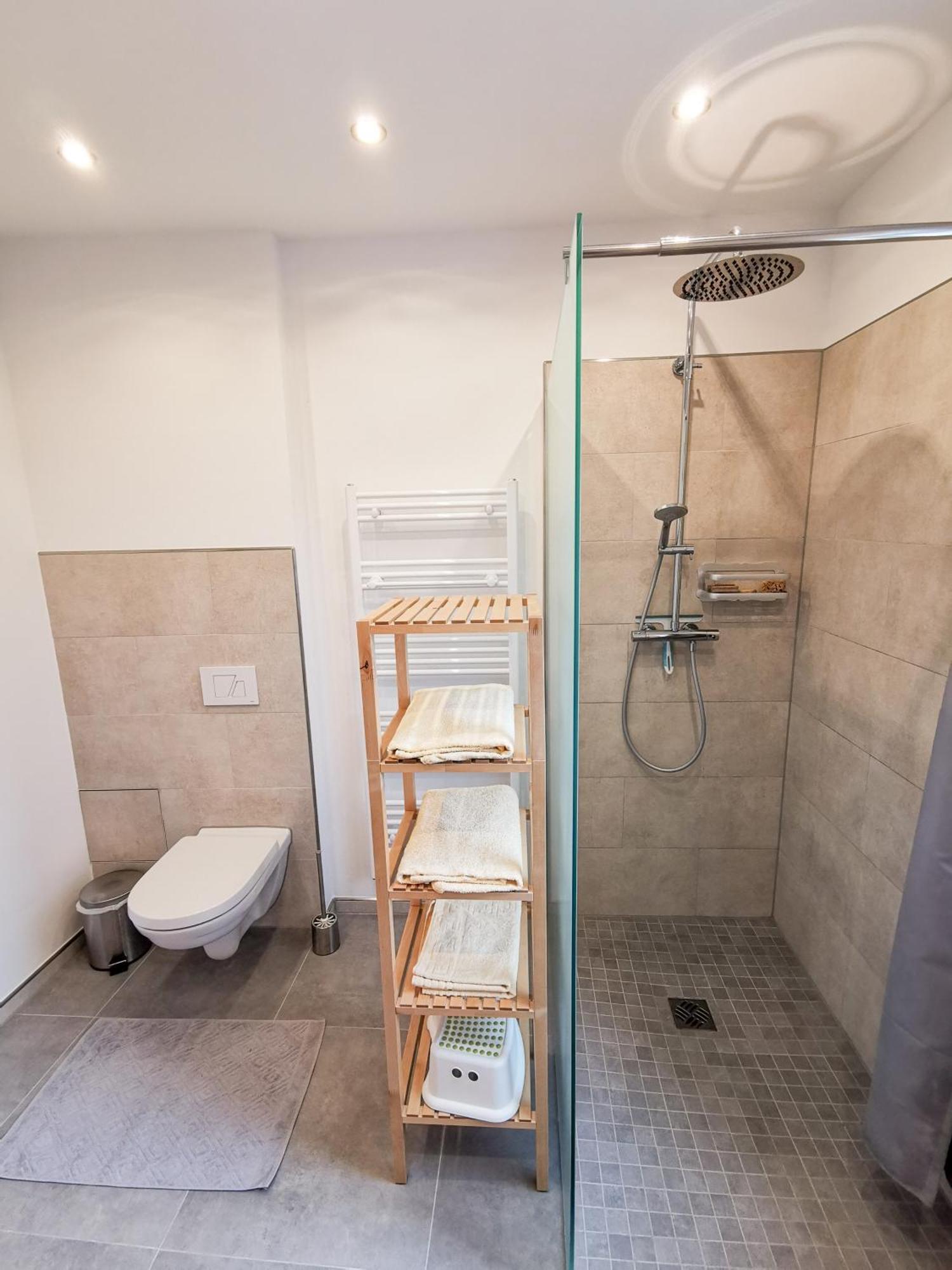 Altstadt Apartments 诺伊鲁平 客房 照片